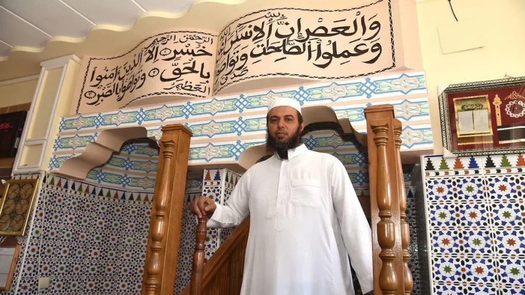 La Policía detiene al líder de la comunidad islámica de Talayuela