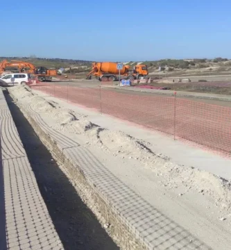 Comienzan los primeros trabajos de la fábrica de diamantes en Trujillo