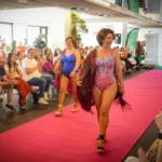 Lucha y Glamour: Nueve Supervivientes de Cáncer de Mama Deslumbran en la Pasarela de Badajoz
