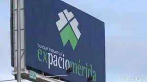 Agricultores trabajando incansablemente en los campos de Extremadura