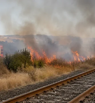 Extremadura bajo el fuego y el calor: Tragedia en Almendralejo y el pulso por la sanidad pública