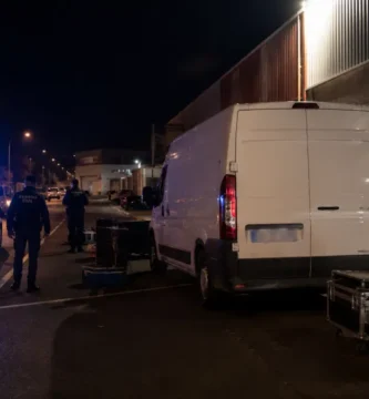 Detenidos en Sevilla dos hombres por el robo de vehículos y material profesional valorado en más de 200.000 euros en Coria